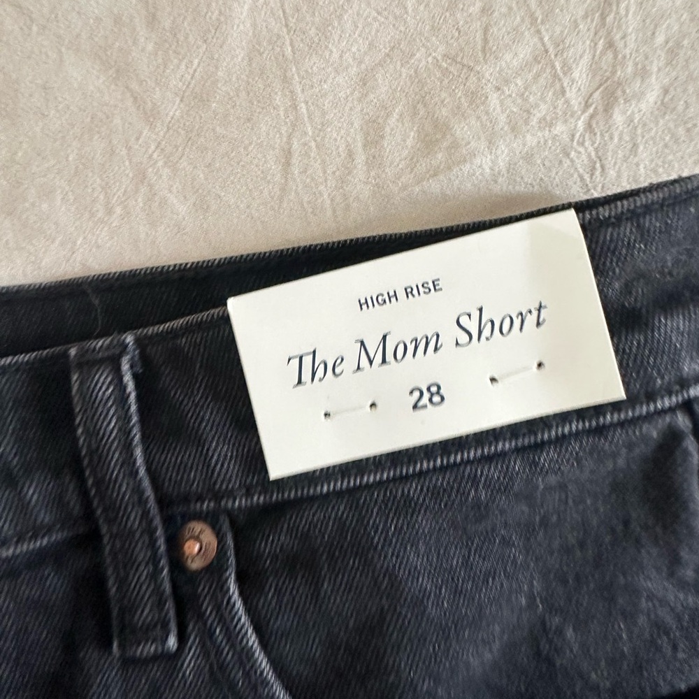 NWT Abercrombie & Fitch High Rise Mom Short - Picture 6 of 7